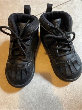 Nike Kids Black Lace-Up Boots